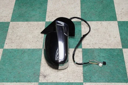 09-14 Escalade Black Chrome Cap Folding Right Mirror DL3 Blind Spot Turn Signal