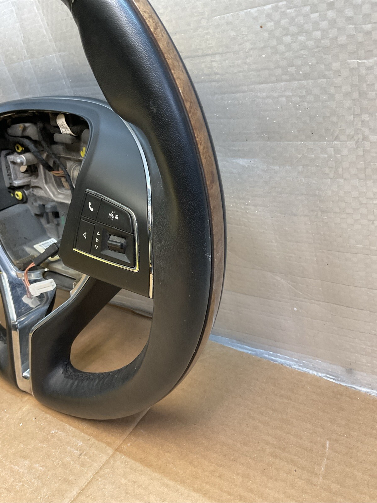2014-2021 MASERATI QUATTROPORTE OEM FRONT DRIVER STEERING WHEEL BLACK LEATHER