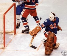 JIM CRAIG 1980 USA OLYMPIC HOCKEY 8X10 SPORTS PHOTO #N