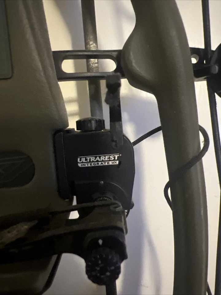 Hoyt RX7 OD Green  - Image 2 of 4