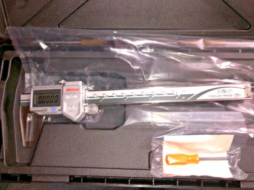 MITUTOYO 573-751 0-6" 0-150MM NTD 15-6" PMX DIGITAL CALIPER