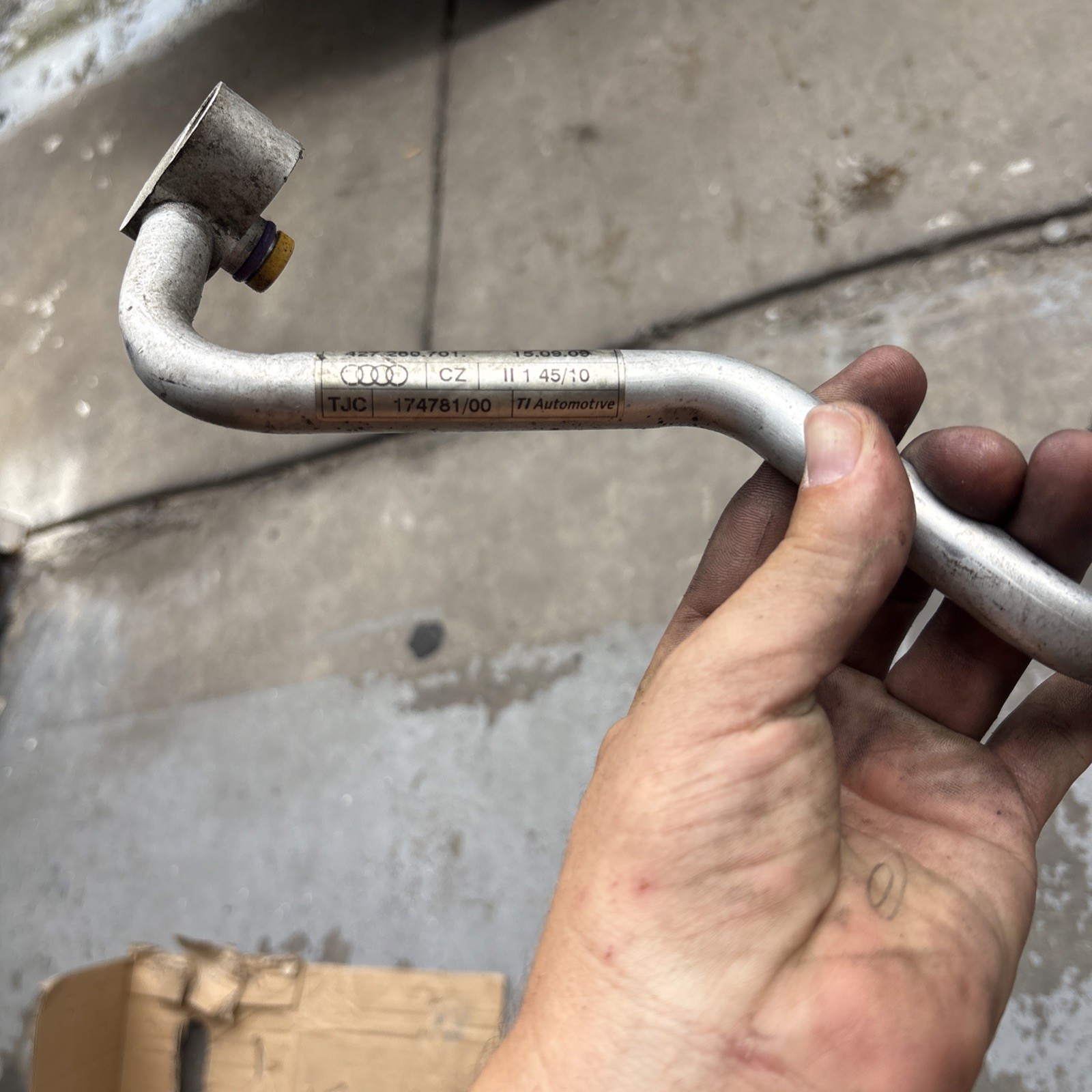 Audi R8 2007-2015 Ac hose P/N 427260701A