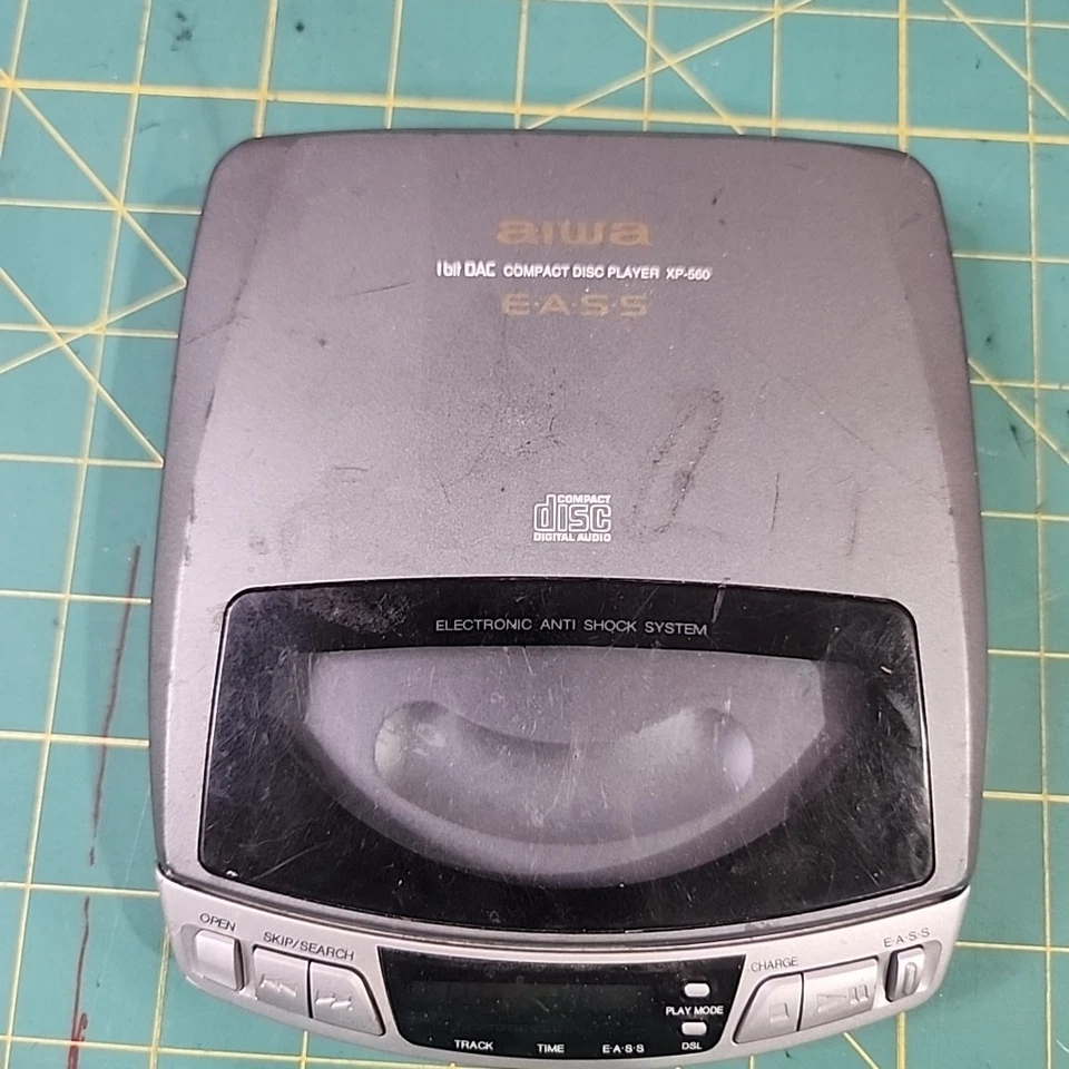 CD portátil Aiwa leitor de disco compacto XP-560 EASS testado funcionando vintage 1997 - Imagem 2 de 4