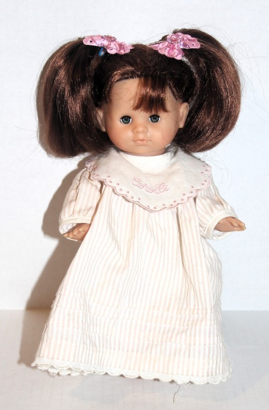 Vintage COROLLE Toddler  10” DOLL Brunette/Blue Sleepy Eyes Hard Body FRANCE