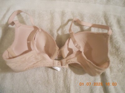 B- WACOAL / 34C / #853201 / PUSH UP / LACE / BEIGE (MISSING FRONT PIX-WILL ADD)