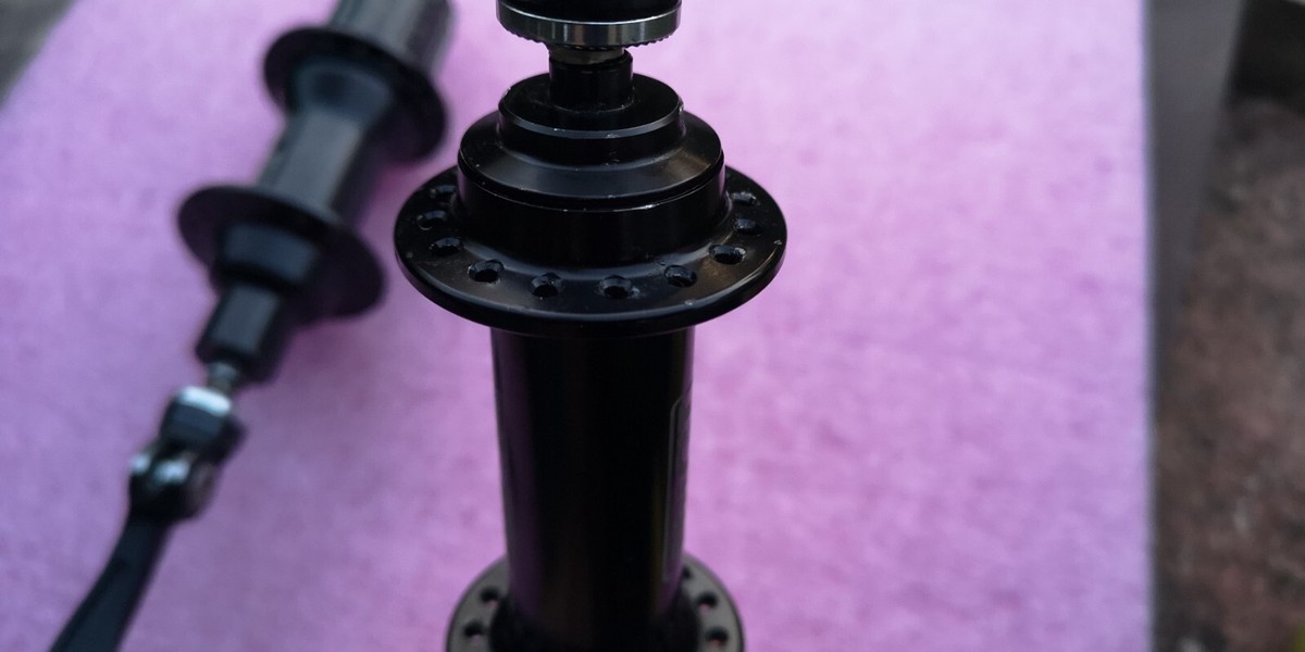 Vintage DT Swiss Hugi 240 32 Hole Hubs | eBay