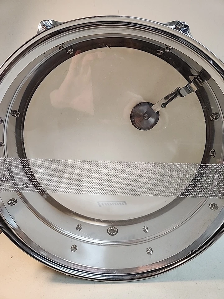 Ludwig BW 14 英寸 x 5⁄2 英寸深摇杆小军带手提箱 — 第 4/4 张图片