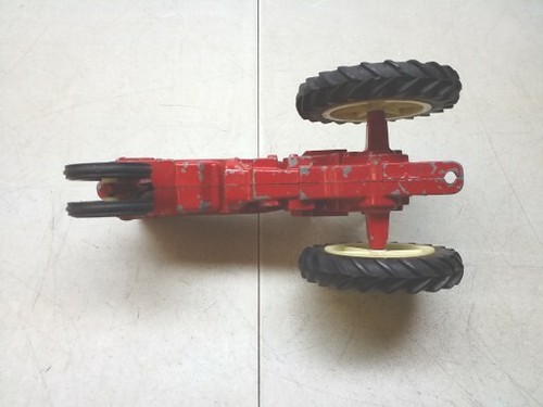 International Harvester IH Toy Tractor By Ertl Vintage Narrow Steer Tires USA - Picture 11 of 11