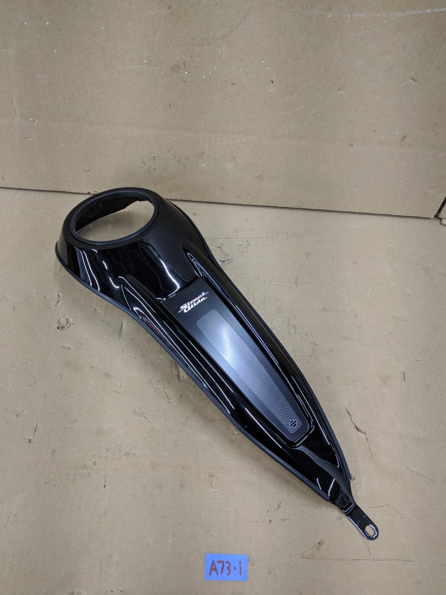 クロス&クロスリブタンク 2025 Harley-Davidson Street Glide Fuel Tank Console Dash 70901163