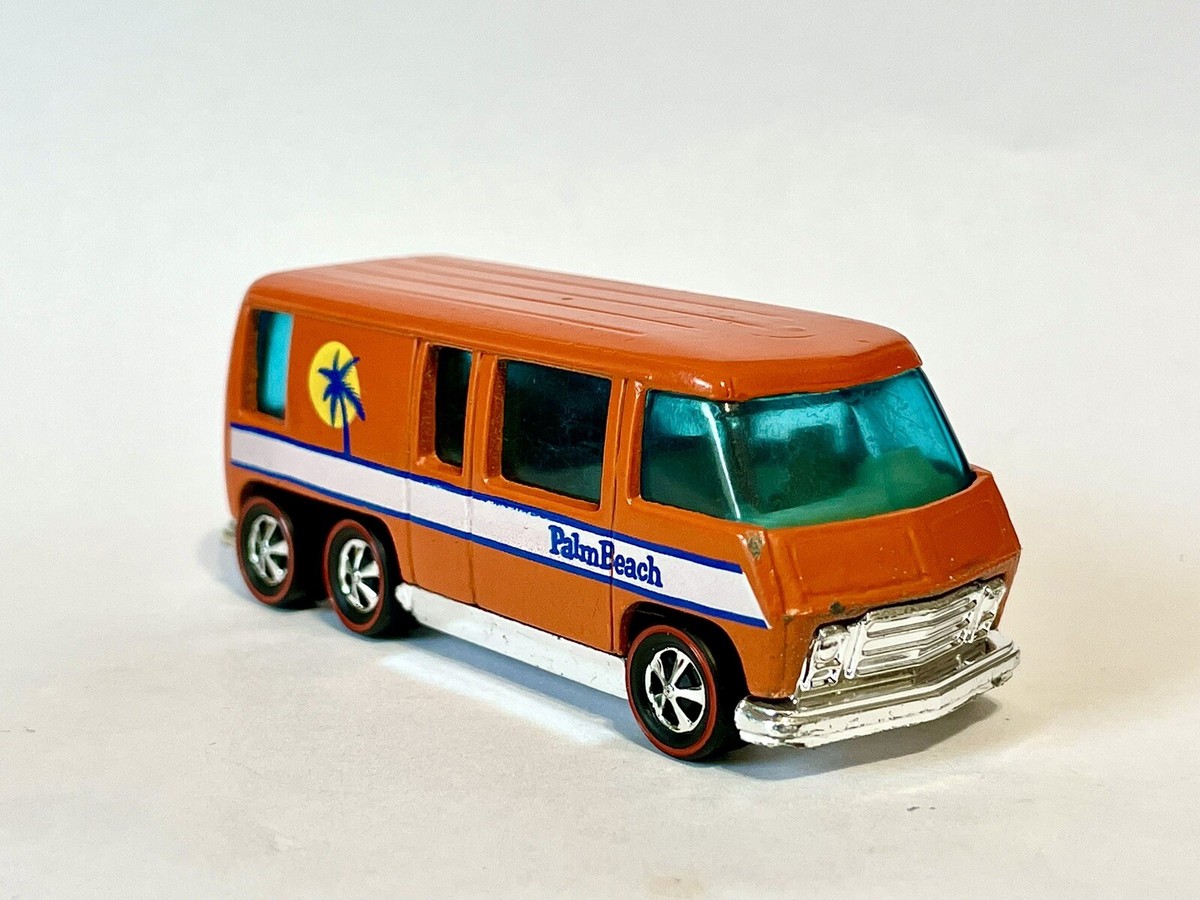 1/64 ホットウィール GMC MOTORHOME Hotwheels レトロ Amazon.com: Hot Wheels Classics Series 3 GMC Motorhome 1:64