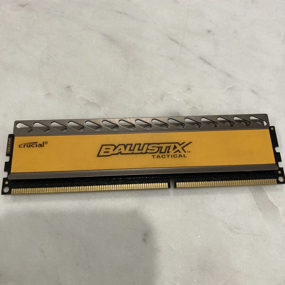 Ballistix TACTICAL 4GB DDR3 1600MHZ CL8 BLT4G3D1608DT1TX0.16FKD DIMM RAM - Image 2 of 2