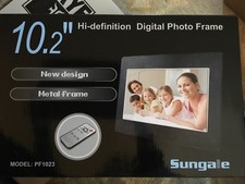 Sungale 10.2 Hi-definition Digital Photo Frame Model PF 1023