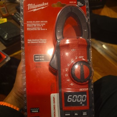  Milwaukee 2237-20 600 Amp AC/DC Digital Clamp Meter - NEW 
