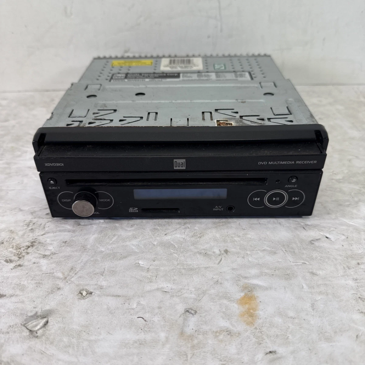 Dual Electronics 7