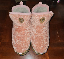 NIB Ariat Womens Bootie Slippers Pink Size 7.5-8