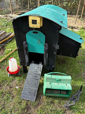 Entire chicken set up, Plastic Chicken Coop, Run, Door opener + accessories