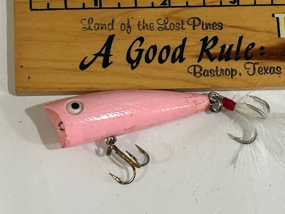 Rebel Vintage Pop R Bubble Gum USED HARD TO FIND COLOR TACKLE BOX FIND - Image 2 of 4