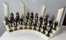 RARE - Vintage Marx 36 US President Figurines Set w/ Stand  Pillars COMPLETE