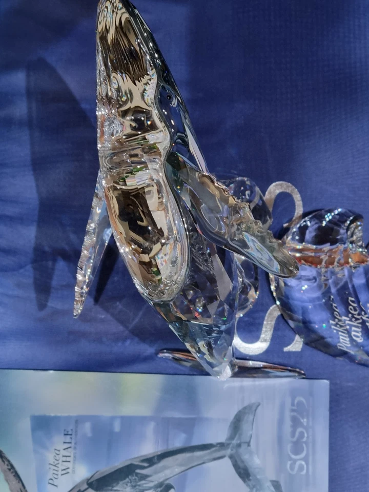 Swarovski Whale Paikea - Image 4 of 4
