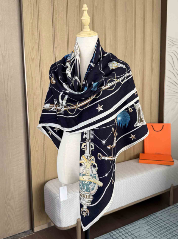 70% Cashmere 30% Silk Shawl Neckerchief feather Print Scarf Bandana 52'' Wrap