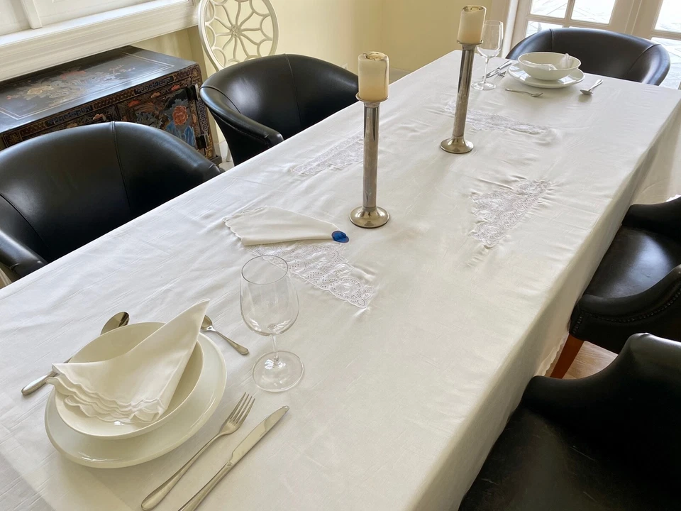 Deluxe Italian Tablecloth Dining Set Satin Embroidered 170x270cm x12people White - Image 4 of 4