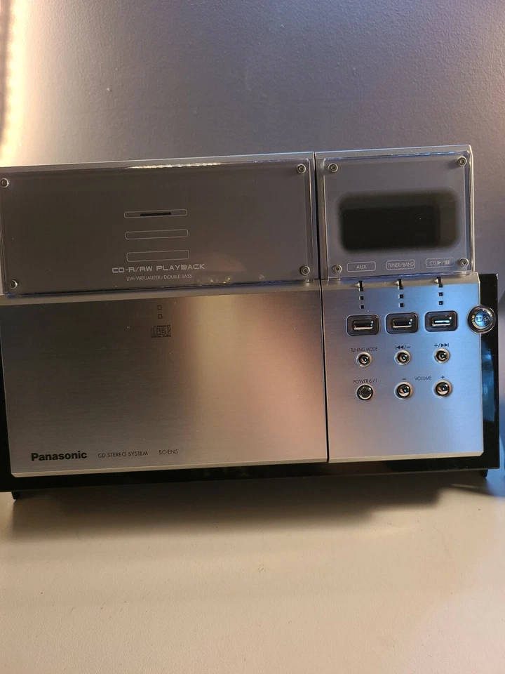 Panasonic SC-EN5 Bookshelf Music System ~ AM/FM Stereo, CD Player No Power Cord  - Image 2 of 4