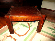 GORGEOUS! Antique Arts and Craft Mission Quarter Sawn Oak Foot Stool on The Hot Collector