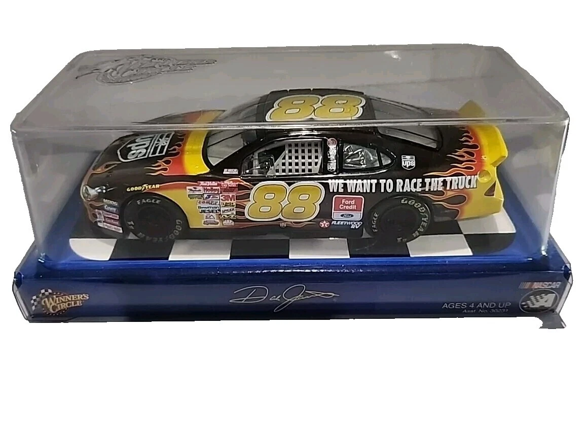 Marrón Action diecast Nascar
