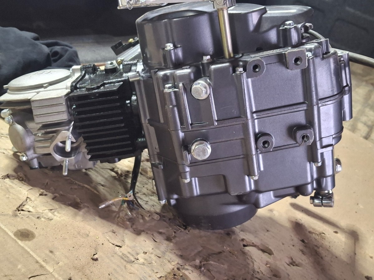 NEW* Lifan 125cc 1P52FMI Engine Motor New Horizontal Honda Clone