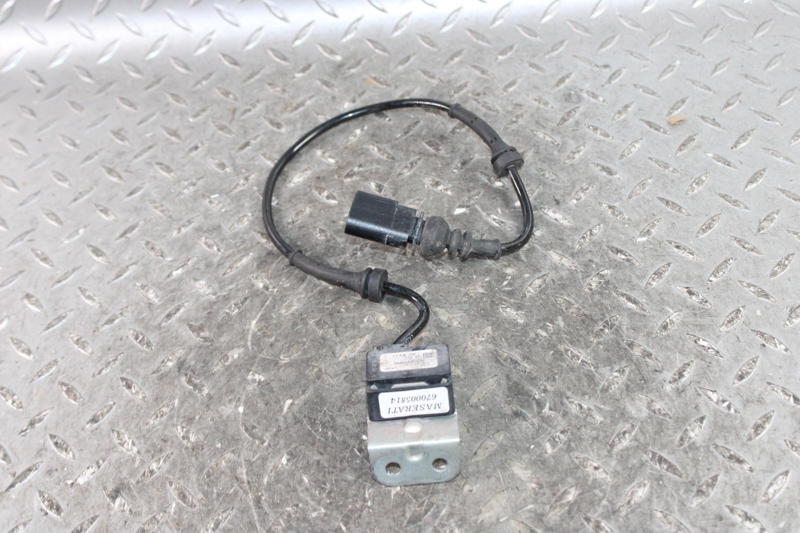 14-17 Quattroporte Electronic Front Passenger Right RH Wheel Speed Sensor OEM OE