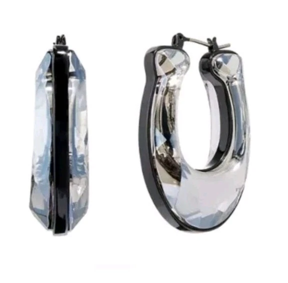 Pendientes de aro Coach Signature acrílicos facetados con logotipo "C" negros nuevos en caja $125 regalos  Foto 2 de 4