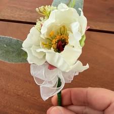Lot of 40 groomsman wedding boutonniere prom dance silk flower white ranunculus