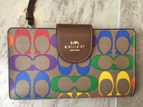 Coach Phone Wallet Wristlet Rainbow Signature Pride Print EUC Used One Time - Picture 7 of 8