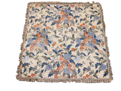 Designer Floral & Birds Square Topper With Tassels French Country