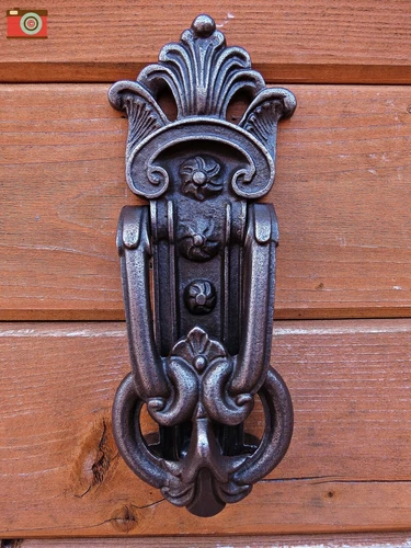 DOOR KNOCKER, CLASSIC KENRICK STYLE Cast Iron Vintage Antique Look, Nice Quality