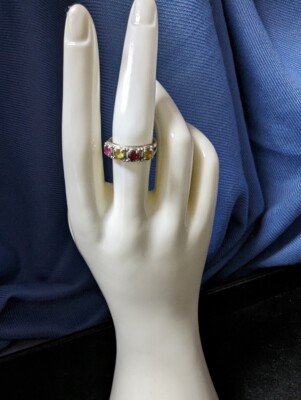 14 Karat Gold Ring natürliche Rubine & gelber Saphir Größe 7, 3,4 Gramm