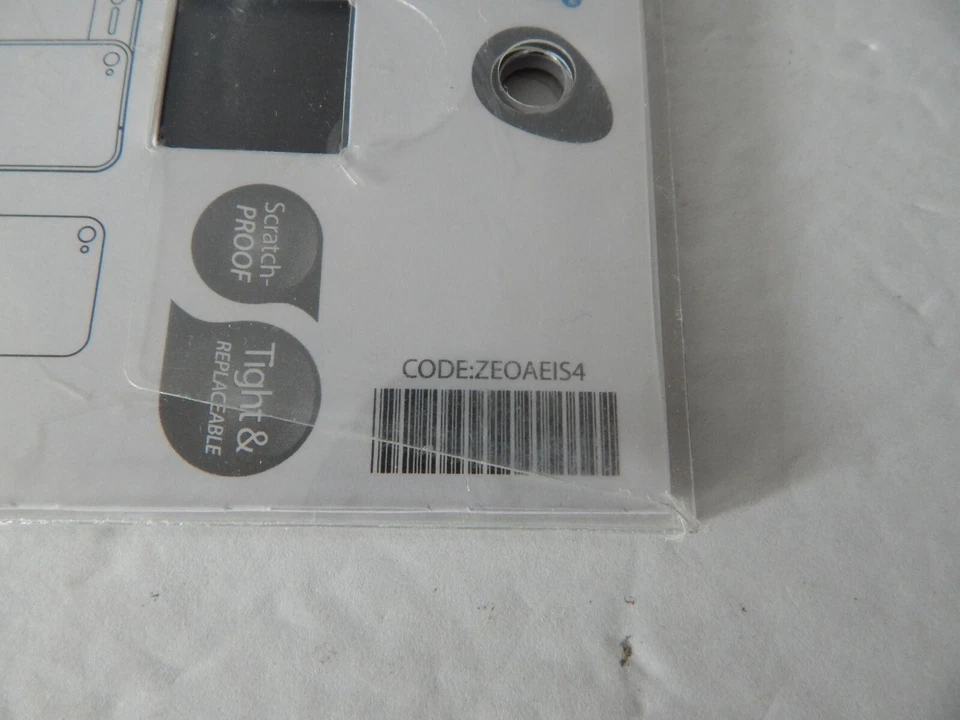 Artske Unique Scratch Proof Protective Skin For iPhone 4S iPhone 4 New - Image 3 of 3