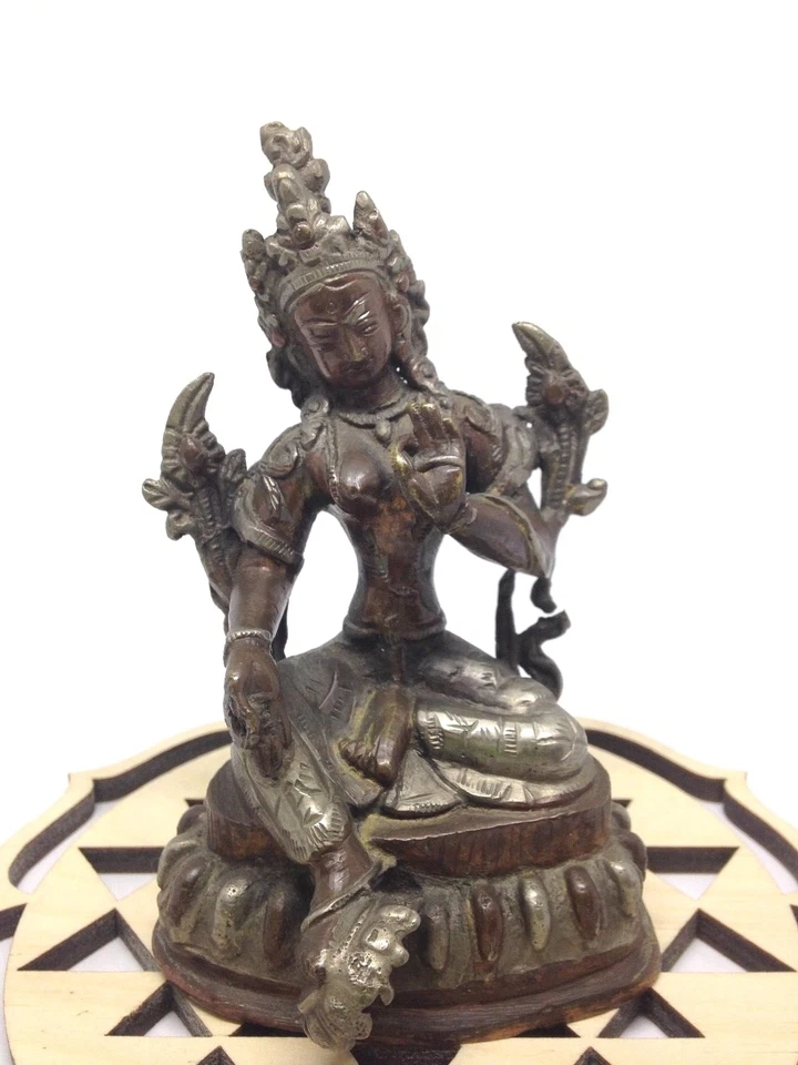 Tara Female Tibetan Buddha Hand Cast Bronze with silver and copper. #tarabuddha  — 第 3/4 张图片