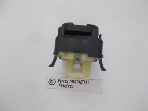 PULSANTE ALZACRISTALLI SINISTRO PASSAT - 3A0959855AH21 -NUOVO ORIGINALE - Picture 3 of 10