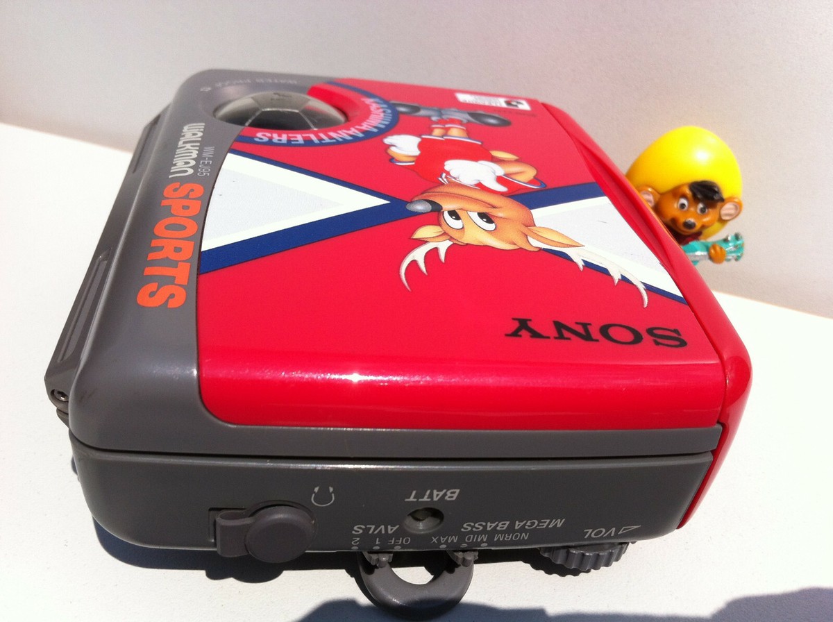 SONY　Jリーグ鹿島アントラーズ　WM-EJ95 WALKMAN 300.jpg