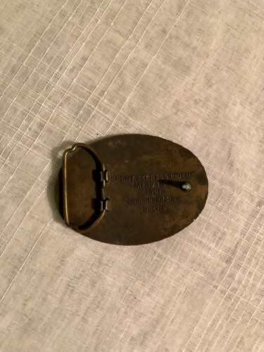 Vintage 1981 Commemorative Brass Belt Buckle Mervyn's Pony Express Rider - Picture 3 of 4