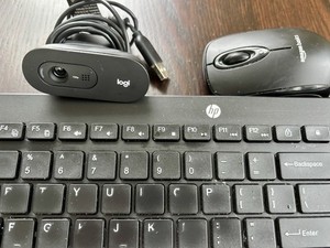 Computer Accessories wireless keyboard/mouse. Plugin camera/speakers