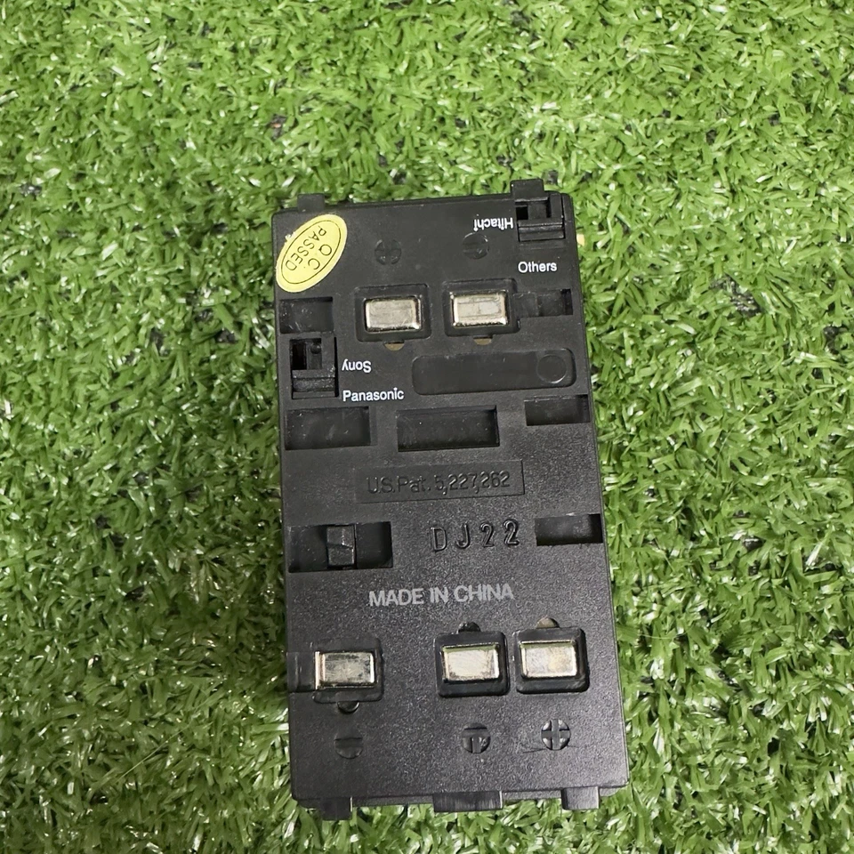 SONY N60 Battery Case for AA Batteries For SONY Handycam Cameras Nicd Battery - Image 4 of 4