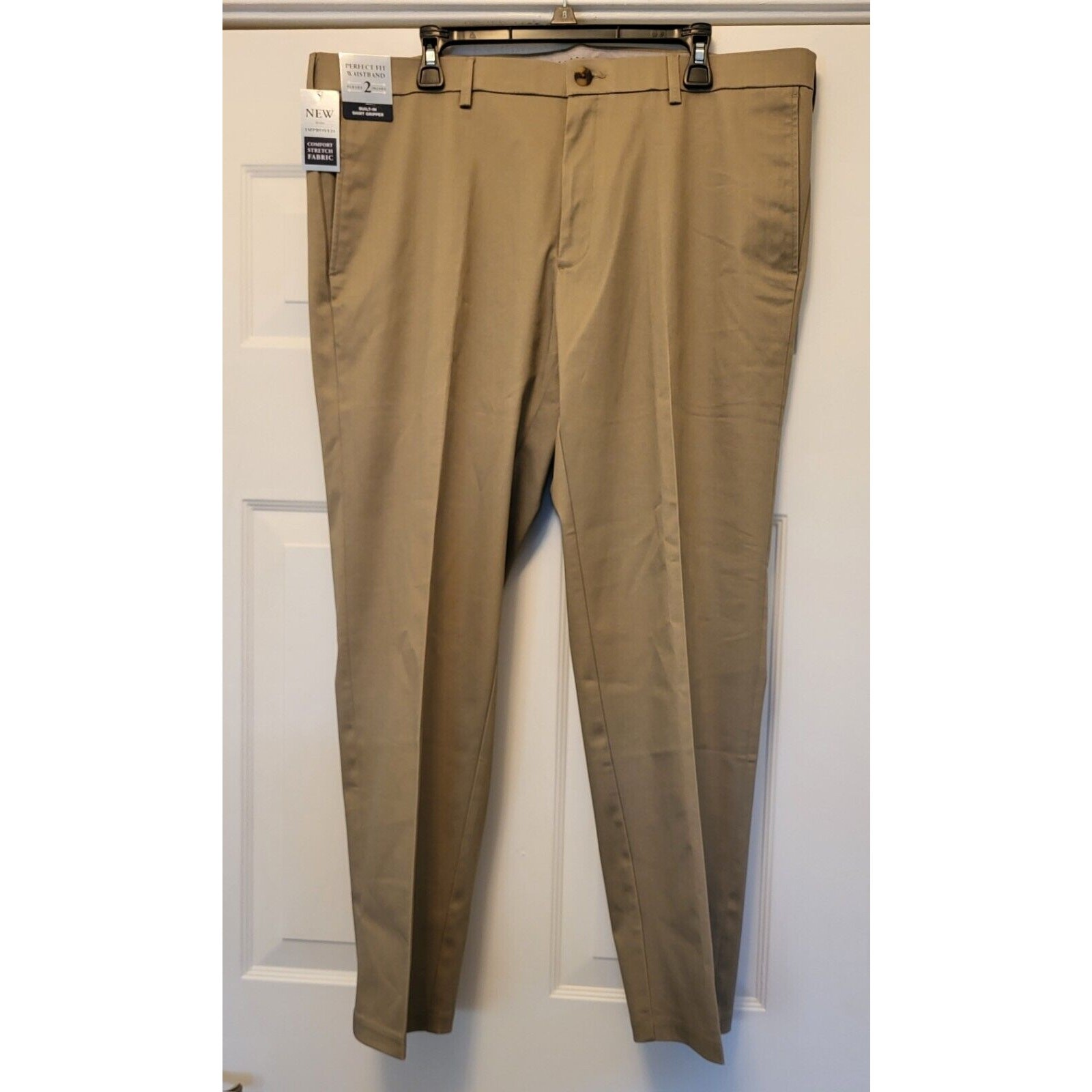 NWT Haggar Mens No-Iron Tan Khaki Straight Fit Pants 40x30