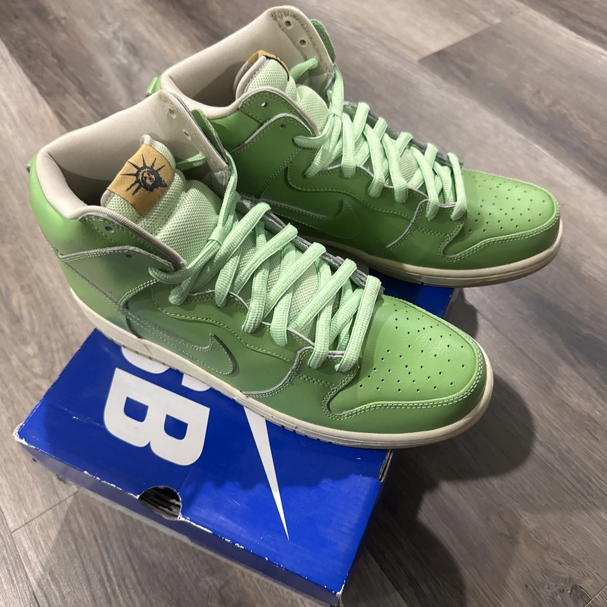 Nike Dunk Supreme High New York for Sale | Authenticity Guaranteed