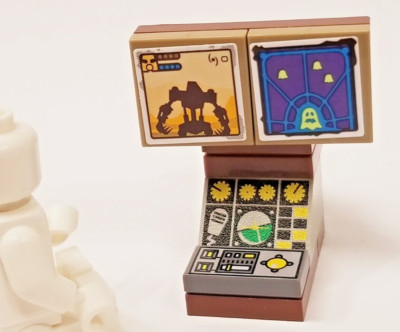LEGO Minifigure Video Game System with Dual Computer Screens Gaming Space Play