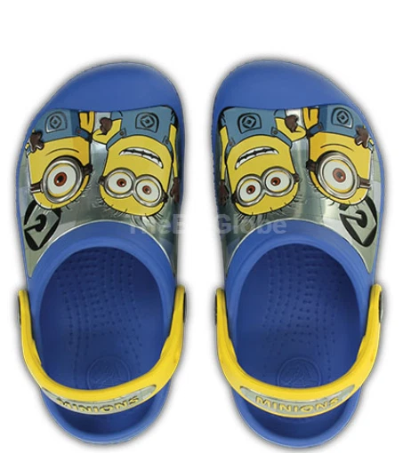 Crocs minions clog sale