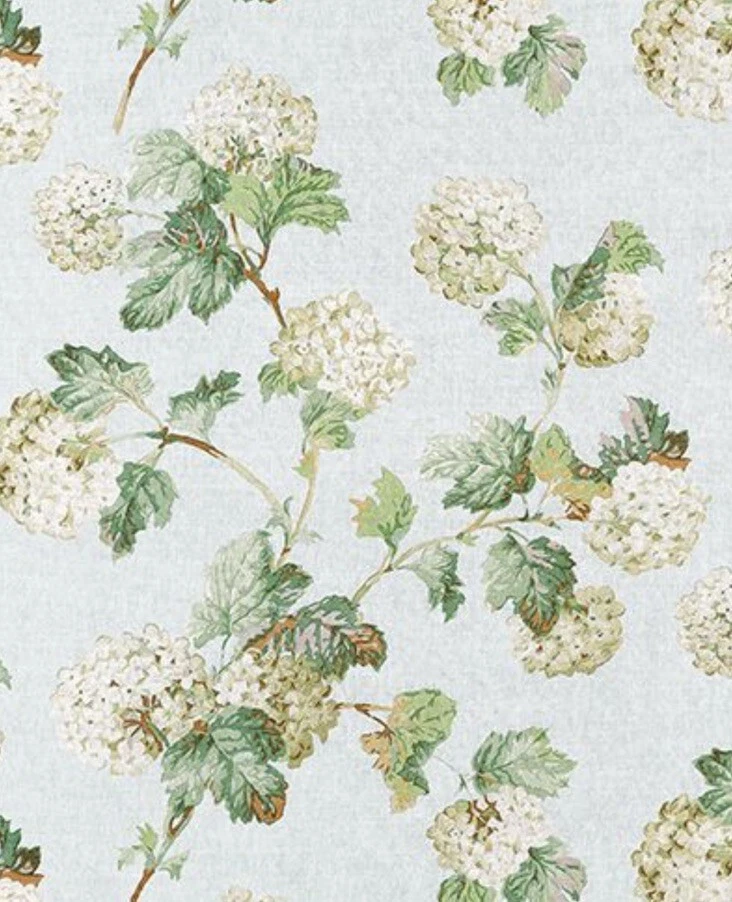 Thibaut/Anna French Curtain Fabric 'SUSSEX HYDRANGEA' 3.5 METRES SOFT BLUE - Image 3 of 4