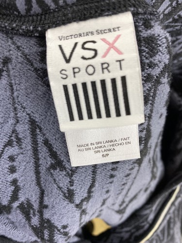 VSX Victorias Secret Small Quarter Zip Grey Black Reflective Str Active Stretch - Picture 10 of 12