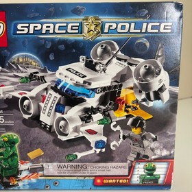 Lego Space Police Gold Heist 5971 Brand New Sealed Set 2009 Alien 205 Pieces Toy